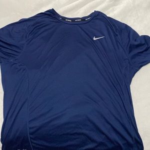 dark navy blue nike running shirt